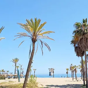 Penthouse With Private Pool, Hot Tub Jacuzzi With Sea Views And Chill-out Zone, Close To The Sea Apartment Marbella